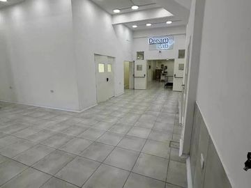 VENTA PLANTA INDUSTRIAL LABORATORIO FARMACÉUTICO-CIUDADELA
