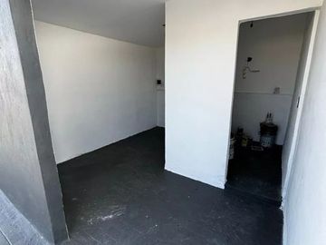 VENTA PLANTA INDUSTRIAL LABORATORIO FARMACÉUTICO-CIUDADELA