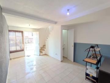 HERMOSA CASA EN LOS ARRAYANES , GUADALAJARA