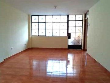 VENDO CASA COMERCIAL DE 3 PISOS + AIRES EN CAMPOY, SAN JUAN DE LURIGANCHO