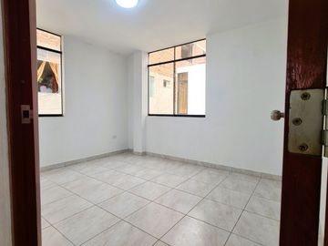 VENDO CASA COMERCIAL DE 3 PISOS + AIRES EN CAMPOY, SAN JUAN DE LURIGANCHO