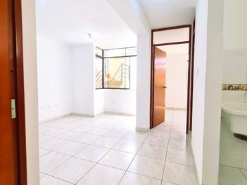 VENDO CASA COMERCIAL DE 3 PISOS + AIRES EN CAMPOY, SAN JUAN DE LURIGANCHO