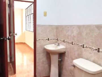 VENDO CASA COMERCIAL DE 3 PISOS + AIRES EN CAMPOY, SAN JUAN DE LURIGANCHO