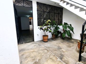 VENDO CASA COMERCIAL DE 3 PISOS + AIRES EN CAMPOY, SAN JUAN DE LURIGANCHO