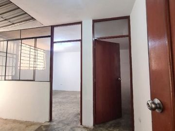 VENDO CASA COMERCIAL DE 3 PISOS + AIRES EN CAMPOY, SAN JUAN DE LURIGANCHO