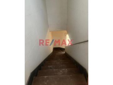 Se Vende Casa En Quinta 2 Pisos Av. Cuba Jesus Maria