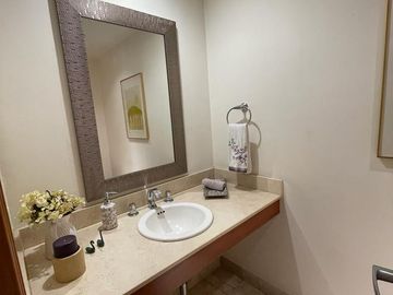 En venta, departamento en Lomas Country, Interlomas