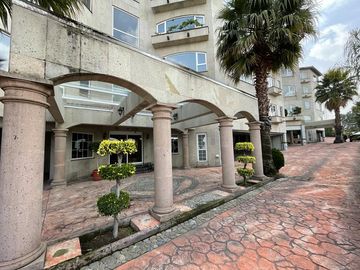 En venta, departamento en Lomas Country, Interlomas