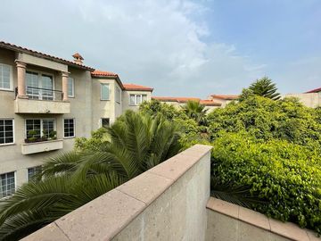 En venta, departamento en Lomas Country, Interlomas