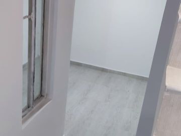 VENTA CASA TRES NIVELES UNIDAD  RESIDENCIAL STA. MARTA - TIERRA BUENA (BOGOTA)