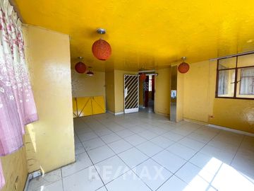 Se Vende Departamento Duplex En Los Olivos Frente Al Colegio Perú - Japón