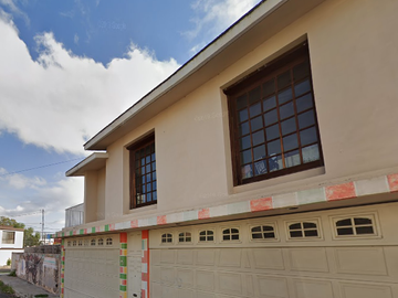 Venta de casa en col. Del Lago, Durango, Durango