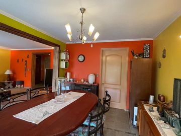 SE VENDE LINDA CASA EN CONDOMINIO 187 M2 DORMITORIOS 5 PISCINA UF 16.700