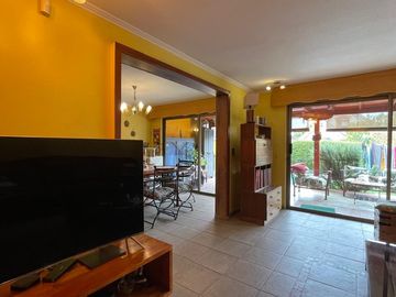SE VENDE LINDA CASA EN CONDOMINIO 187 M2 DORMITORIOS 5 PISCINA UF 16.700
