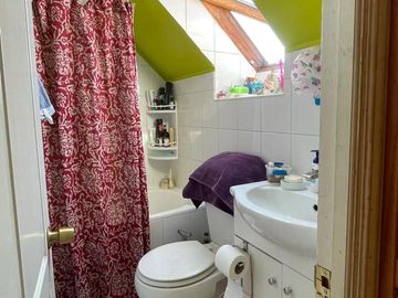 SE VENDE LINDA CASA EN CONDOMINIO 187 M2 DORMITORIOS 5 PISCINA UF 16.700
