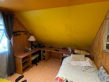 SE VENDE LINDA CASA EN CONDOMINIO 187 M2 DORMITORIOS 5 PISCINA UF 16.700