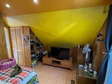 SE VENDE LINDA CASA EN CONDOMINIO 187 M2 DORMITORIOS 5 PISCINA UF 16.700