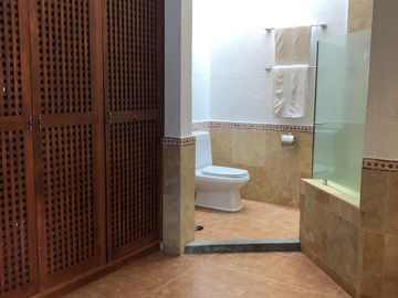 VENTA DE CASA EN 2 NIVELES RANCHO TETELA CUERNAVACA MORELOS