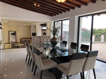 VENTA DE CASA EN 2 NIVELES RANCHO TETELA CUERNAVACA MORELOS