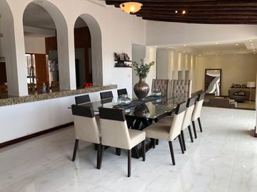 VENTA DE CASA EN 2 NIVELES RANCHO TETELA CUERNAVACA MORELOS