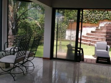 VENTA DE CASA EN 2 NIVELES RANCHO TETELA CUERNAVACA MORELOS