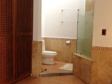 VENTA DE CASA EN 2 NIVELES RANCHO TETELA CUERNAVACA MORELOS