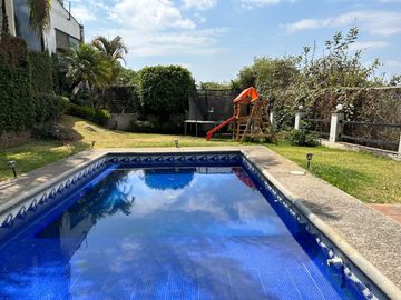 VENTA DE CASA EN 2 NIVELES RANCHO TETELA CUERNAVACA MORELOS