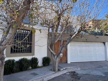 Casa en Venta Fraccionamiento Campanario  $ 6,150,000.