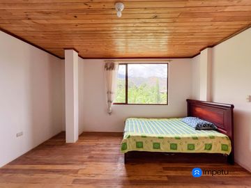 Casa con terreno en venta en Malacatos