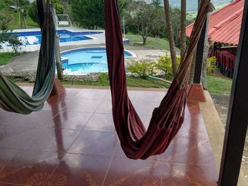 CASA CAMPESTRE 1 NIVEL PARCELACION LA PRIMAVERA-CUMBRE