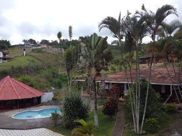 CASA CAMPESTRE 1 NIVEL PARCELACION LA PRIMAVERA-CUMBRE