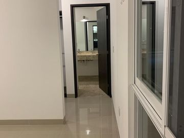 LUJOSA CASA 3 RECAMARAS CON DISEÑO MODERNO Y ACABADOS DE CALIDAD UBICADA EN MAYORAZGO