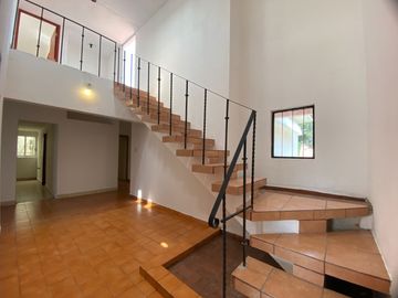 Venta de Casa. ¡Tu Hogar Ideal en Hacienda Ojo de Agua!