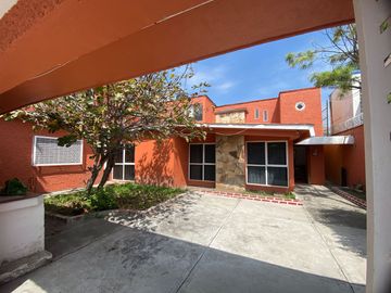 Venta de Casa. ¡Tu Hogar Ideal en Hacienda Ojo de Agua!