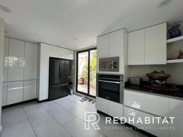 VENTA MODERNA CASA EN CONDOMINIO CON ROOF GARDEN ENCINO GRANDE TETELPAN