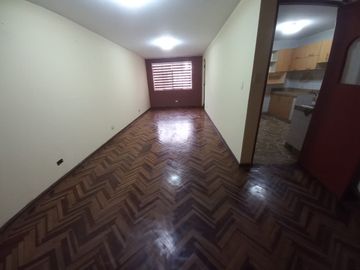 OCASIÓN!! VENTA APARTAMENTO 3ER PISO  FRENTE A PLAZA NORTE CRUCE DE AV. SAN GERMAN Y TOMAS VALLE.