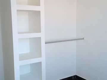 CASA EN VENTA UBICADA EN EL VALLE