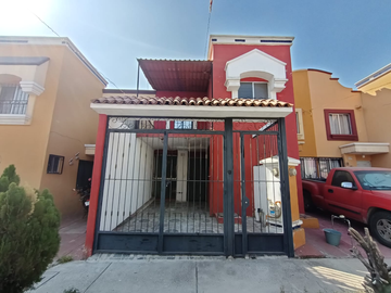 CASA EN VENTA EN HACIENDA REAL, TONALÁ