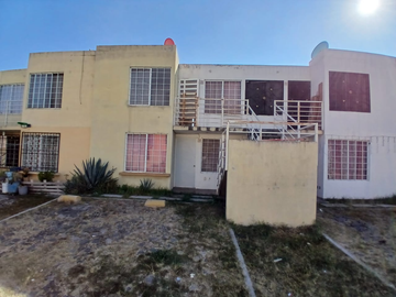 CASA DÚPLEX EN VENTA EN REAL DEL SOL, TLAJOMULCO