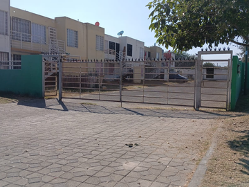 CASA DÚPLEX EN VENTA EN REAL DEL SOL, TLAJOMULCO