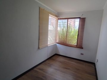 Se vende estupenda casa totalmente remodelada en excelente ubicación