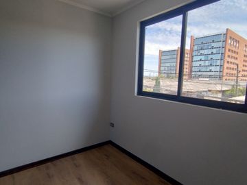 Se vende estupenda casa totalmente remodelada en excelente ubicación