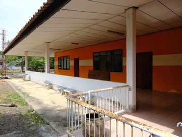92164 - ขายที่ดิน 16 ไร่ พร้อมสิ่งปลูกสร้างเป็นอาคารโรงเรียนชั้นเดียว อ.หนองเสือ คลอง 11 ปทุมธานี