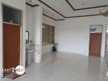 Dijual Rumah Komplek Lembah Permai Hanjuang Cibabat Kota Cimahi Murah Bagus Luas Nyaman Siap Huni