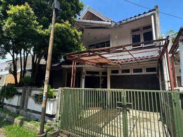 Dijual Rumah Murah Bangunan Lama Terawat di Turangga Buahbatu Bandung Kota