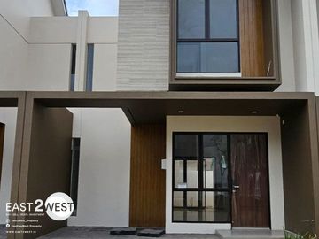 Dijual Rumah Cluster Aeris Citra Garden Serpong Cisauk Tangerang Unit Baru Belum Pernah Dipakai Bagus Cantik Siap Huni Lokasi Sangat Strategis