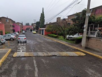 CASA EN VENTA EN VILLAS DE SAN JOSE, TULTITLAN EDO DE MEX.