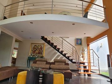 VENDO CASA DE CAMPO EN ZONA EXCLUSIVA DE CHACLACAYO