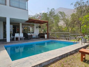 VENDO CASA DE CAMPO EN ZONA EXCLUSIVA DE CHACLACAYO