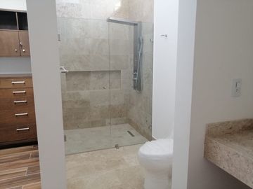 Casa en Venta, Cañada del Refugio Sur. León, Gto.